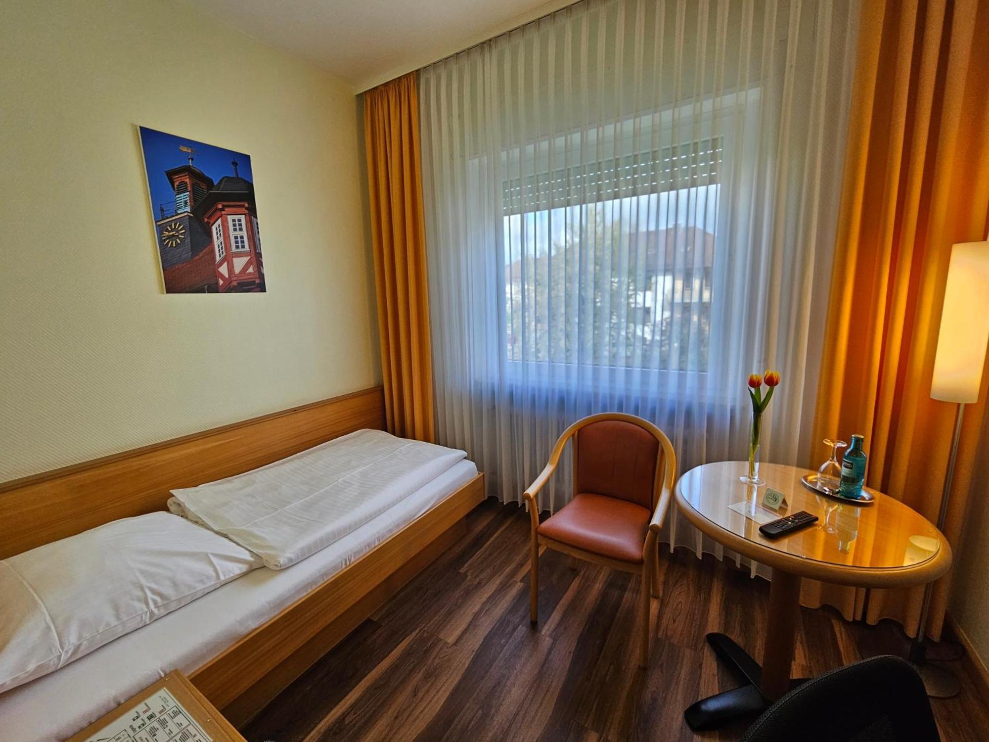 Hotel Hessischer Hof Melsungen Luaran gambar